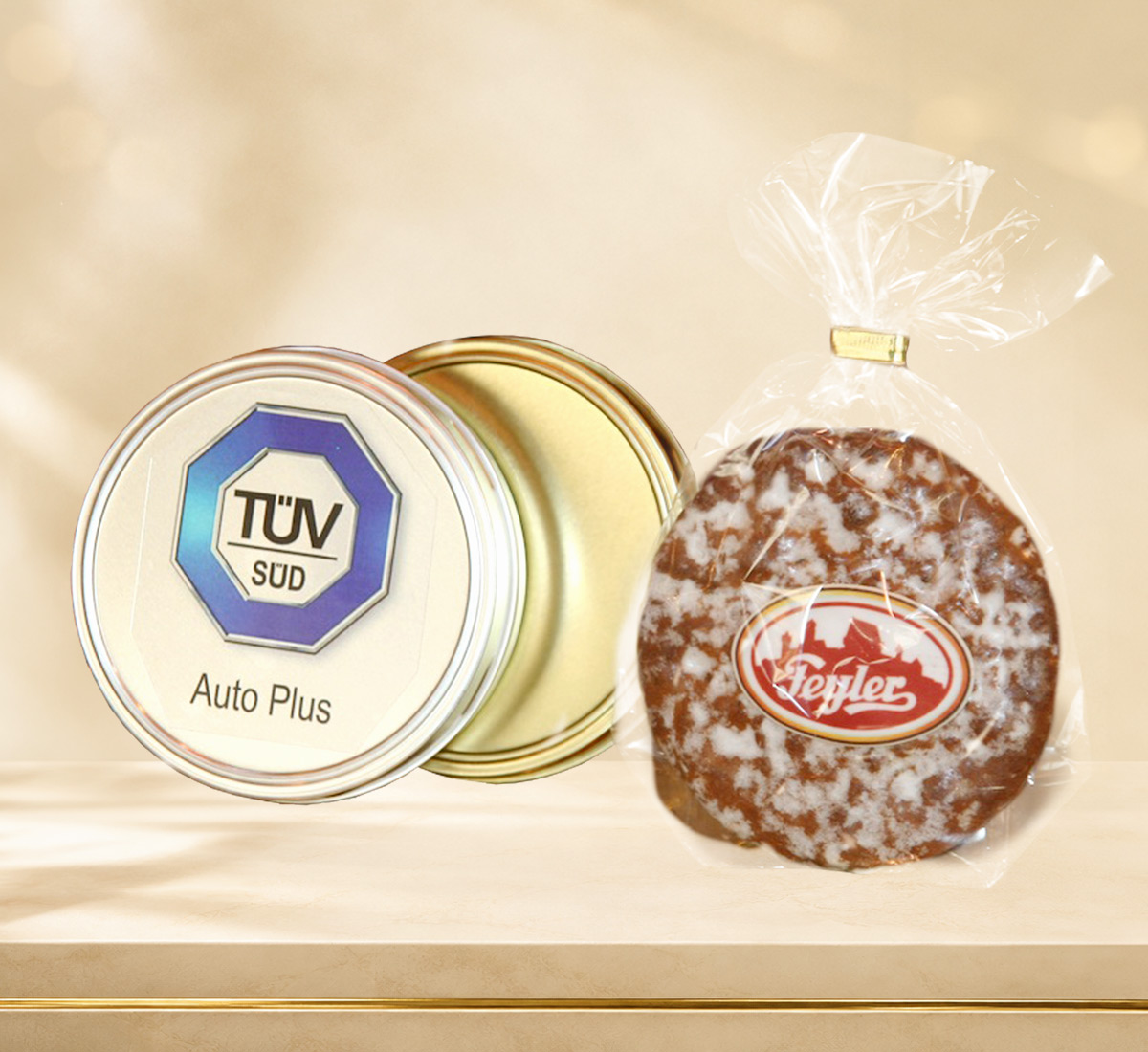 Blechdose mit Logo und Elisenlebkuchen